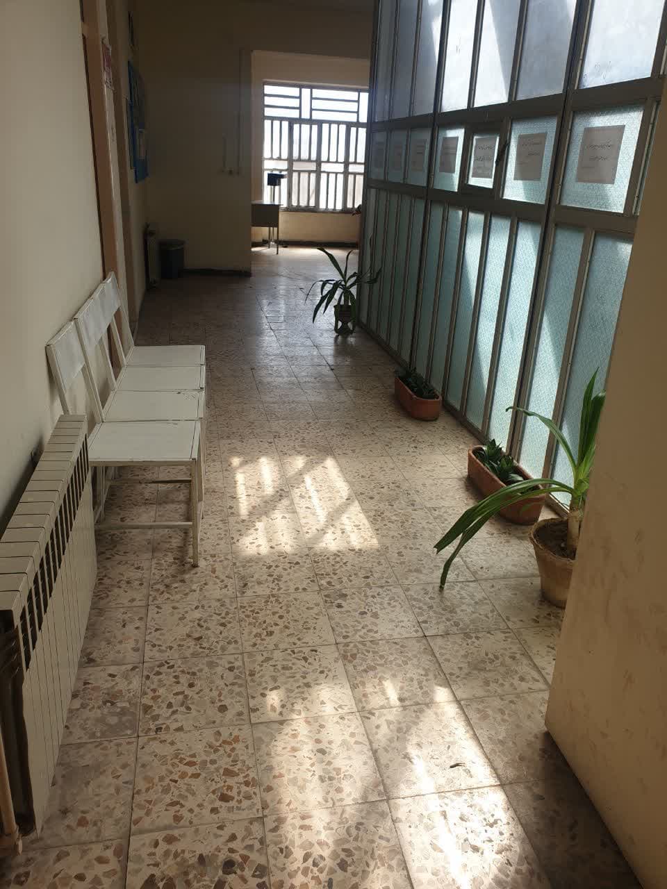 دبیرستان غیر انتفاعی دخترانه مهرگان